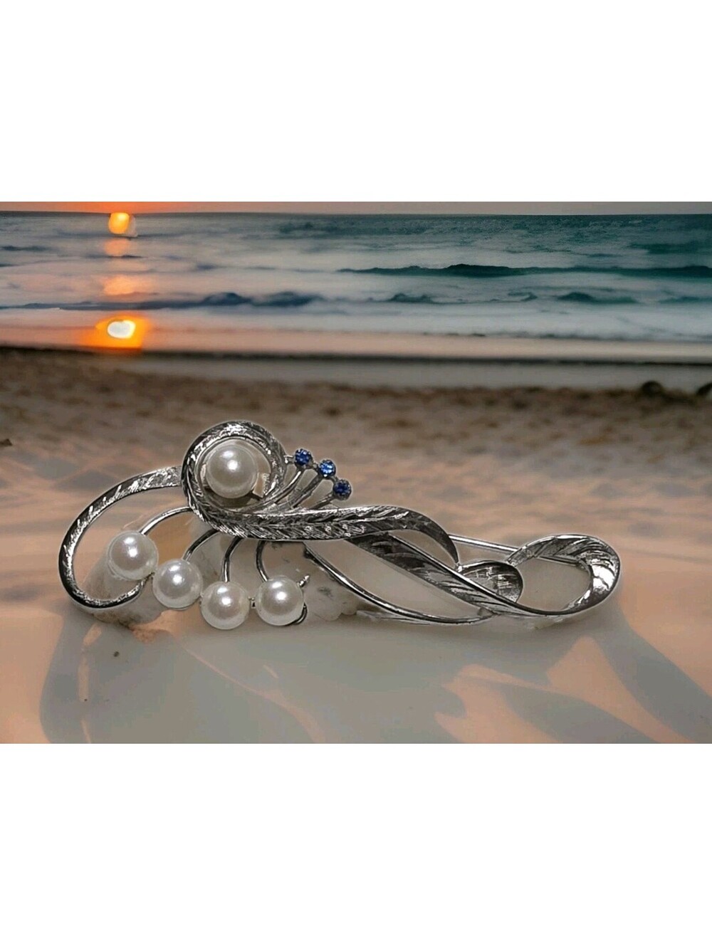 Vintage Stg SiL. Sterling Pearls N Blue Gemstones Signed Brooch Pin.